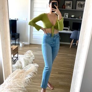 100% cashmere vintage green cropped tie shrug